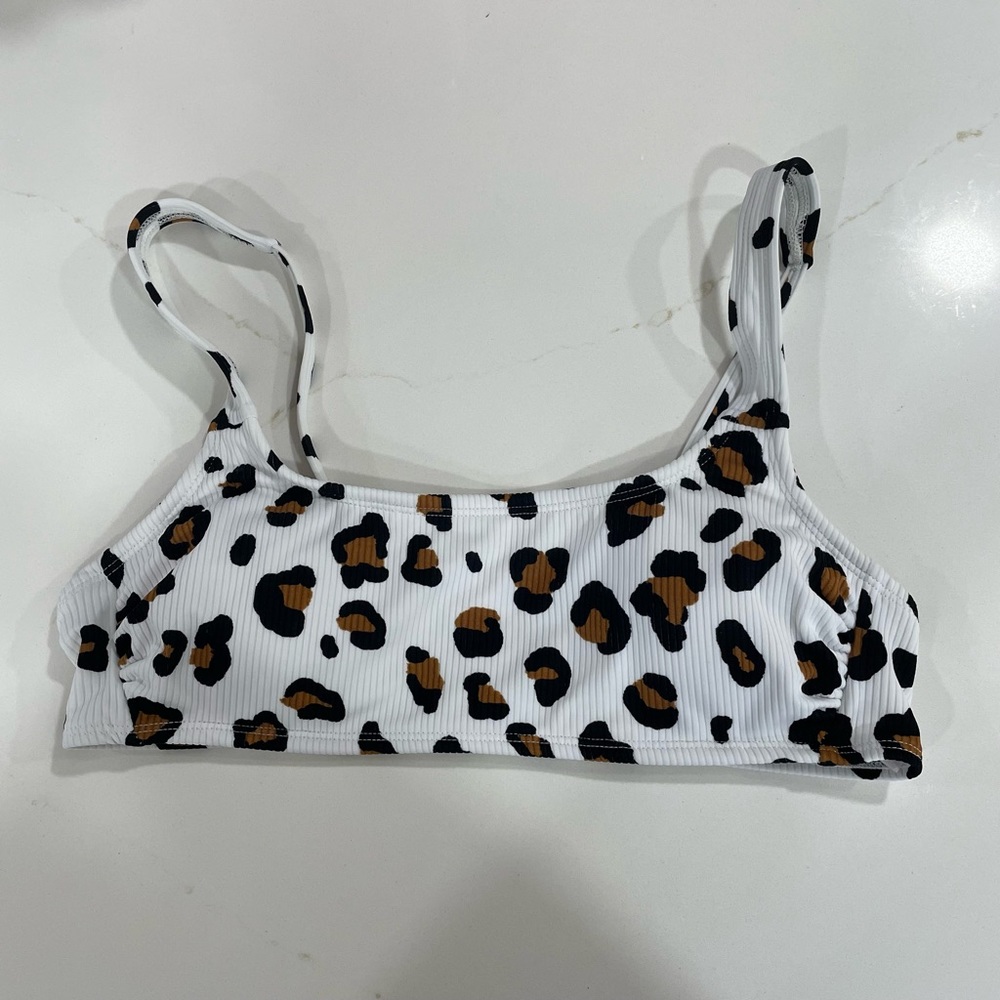 XHILARATION COW PRINT BIKINI TOP M